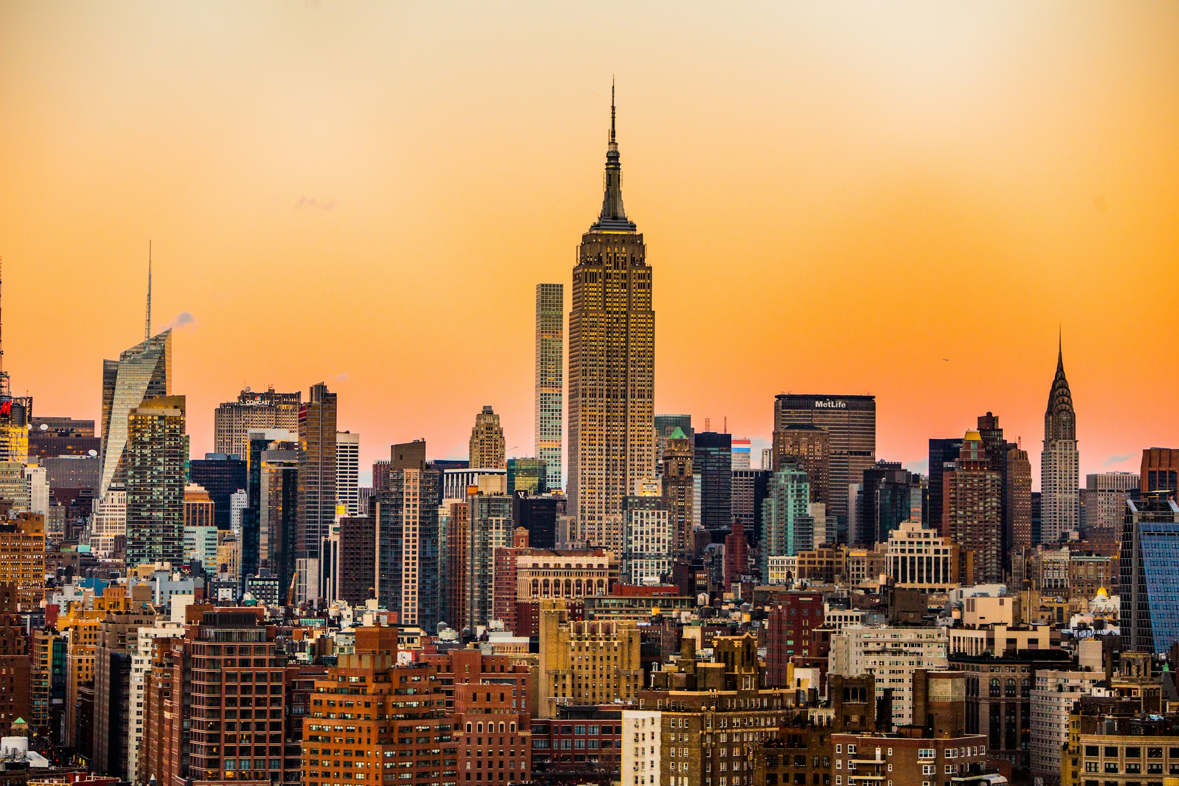 New York skyline with the Empire State Building at sunset